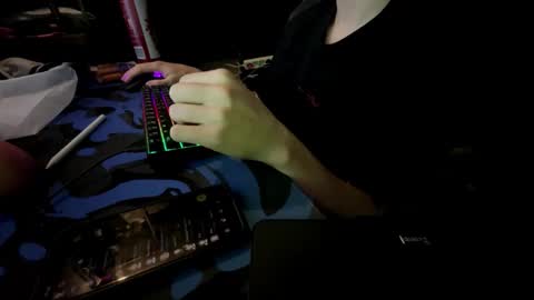 Snapshot of theothede19cm chatting on November 9, 12:36 pm theothede19cm online show from November 9, 12:36 pm