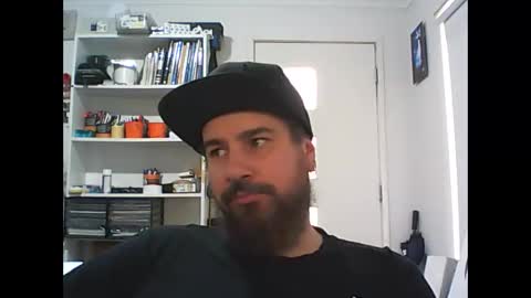 aussiebeard online show from February 19, 2:44 am