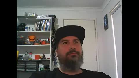 aussiebeard online show from February 9, 1:53 am