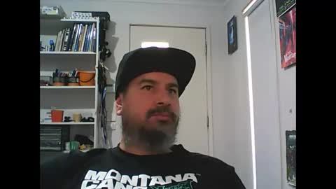 aussiebeard online show from April 20, 3:09 am