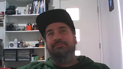 aussiebeard online show from July 16, 1:44 am