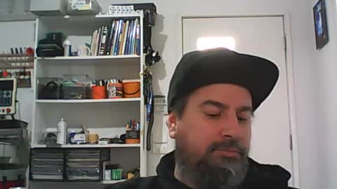 aussiebeard online show from July 23, 2:42 am