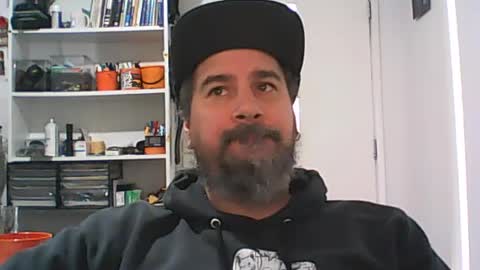 aussiebeard online show from July 27, 3:02 am