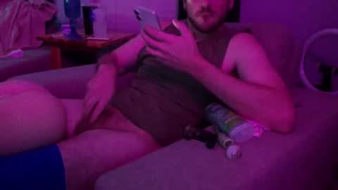 Snapshot of thephatass chatting on December 2, 3:23 am thephatass online show from December 2, 3:23 am