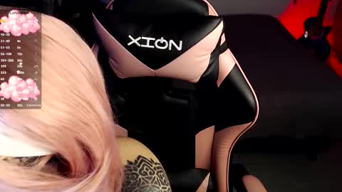 Snapshot of theprojectsara1 chatting on September 10, 7:58 pm Sara online show from September 10, 7:58 pm