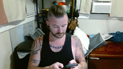 Snapshot of thequantumcertainty chatting on April 27, 5:27 am thequantumcertainty online show from April 27, 5:27 am