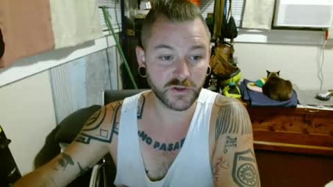 Snapshot of thequantumcertainty chatting on June 12, 7:40 am thequantumcertainty online show from June 12, 7:40 am