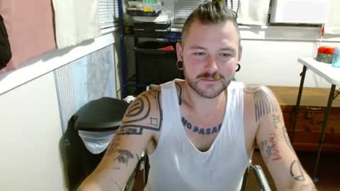 Snapshot of thequantumcertainty chatting on July 21, 8:38 am thequantumcertainty online show from July 21, 8:38 am