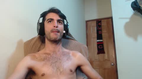 Snapshot of therazhanen chatting on March 11, 6:53 am Santiago Enrique online show from March 11, 6:53 am