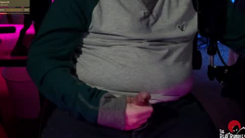 Bumbles or B online show from December 31, 2:19 am