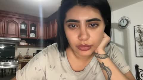 Snapshot of therealcamilabaddie chatting on December 22, 7:44 am therealcamilabaddie online show from December 22, 7:44 am