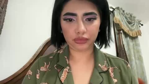 Snapshot of therealcamilabaddie chatting on January 9, 7:10 am therealcamilabaddie online show from January 9, 7:10 am