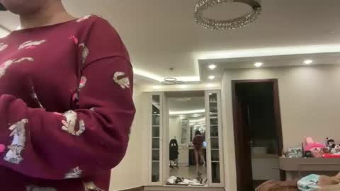 Snapshot of therealcamilabaddie chatting on November 22, 4:44 am therealcamilabaddie online show from November 22, 4:44 am