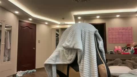 Snapshot of therealcamilabaddie chatting on January 9, 11:46 am therealcamilabaddie online show from January 9, 11:46 am