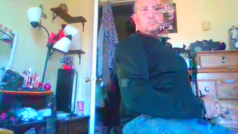Snapshot of therealdusty1 chatting on September 20, 3:13 pm therealdusty1 online show from September 20, 3:13 pm