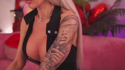 Deea  online show from January 8, 6:21 pm