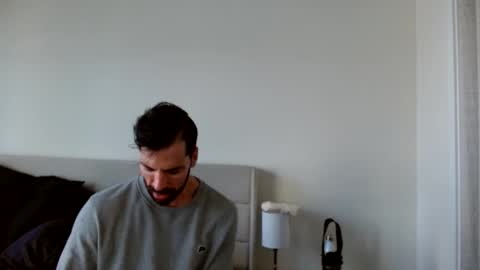 Yoshi online show from January 6, 10:01 pm