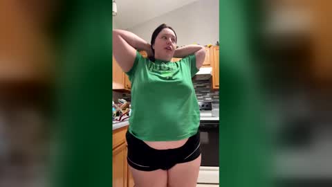 Snapshot of therealkinkykatie chatting on March 3, 10:59 pm Kinky Katie online show from March 3, 10:59 pm