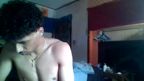 therealprimitive online show from November 10, 4:39 pm