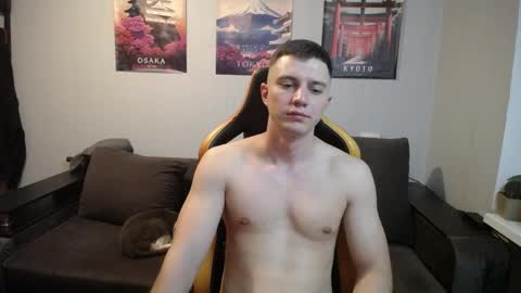 Nick   online show from June 4, 7:53 pm