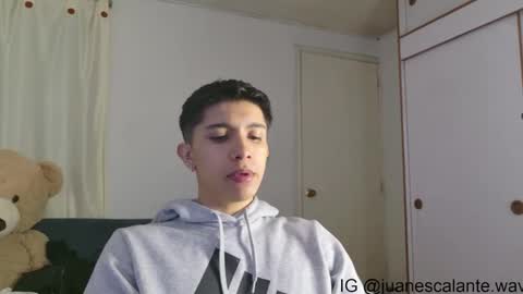 thesaint_xxx online show from April 17, 10:51 am