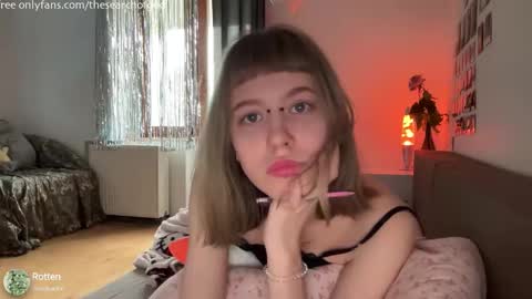 Snapshot of thesearchofgod chatting on November 7, 8:25 am LISA online show from November 7, 8:25 am