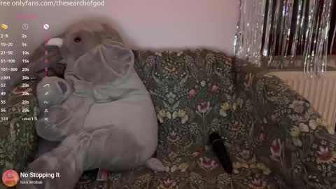 Snapshot of thesearchofgod chatting on November 12, 7:03 pm LISA online show from November 12, 7:03 pm