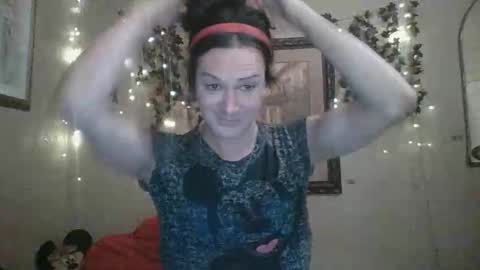 sillymillie0 online show from October 24, 3:14 am