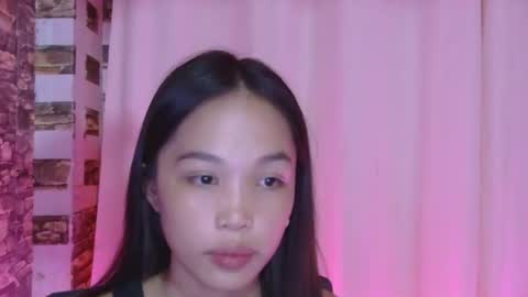 thessssy online show from April 2, 10:24 am