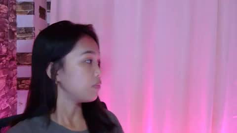 thessssy online show from April 3, 12:25 pm