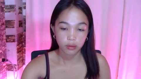 thessssy online show from April 5, 11:18 am