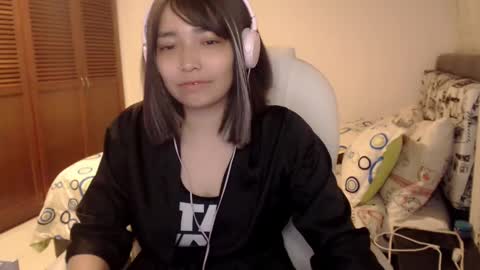 Snapshot of thetalkingbutt chatting on March 10, 2:06 am Mai online show from March 10, 2:06 am