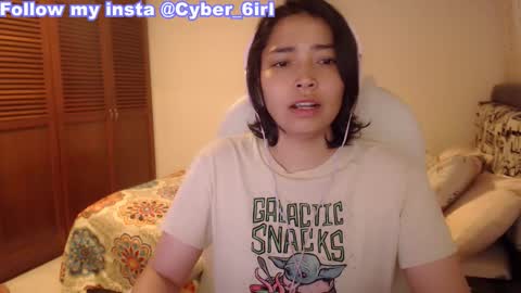 Snapshot of thetalkingbutt chatting on September 25, 10:52 am Mai online show from September 25, 10:52 am