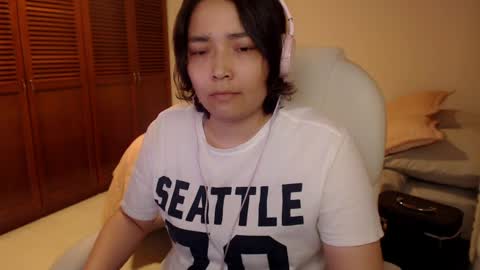 Mai online show from April 10, 1:11 am