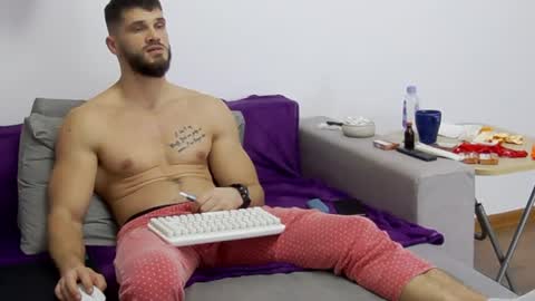 TheTop online show from December 10, 5:11 pm