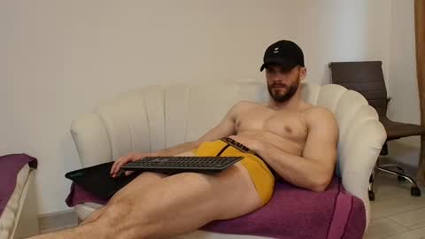 TheTopAlex online show from March 22, 6:06 am