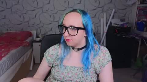 Snapshot of thetrixy chatting on June 11, 2:53 am The Great And Powerful Trixie online show from June 11, 2:53 am