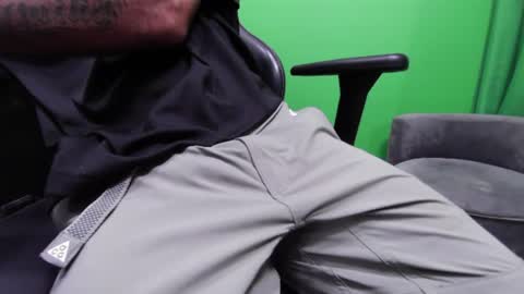 Snapshot of thevulvaaddict chatting on June 18, 4:44 pm TheVulvaAddict aka kuruptxxx online show from June 18, 4:44 pm