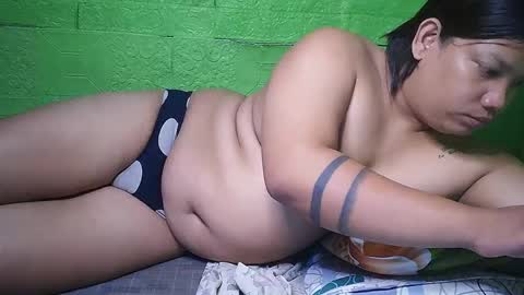 Snapshot of thewildtop chatting on October 12, 11:04 pm chubbysweetsexybitch online show from October 12, 11:04 pm