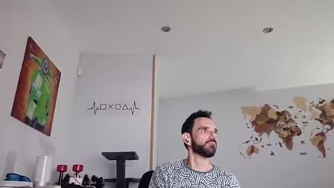 Snapshot of thewitcher69_ chatting on July 17, 12:17 am thewitcher69_ online show from July 17, 12:17 am
