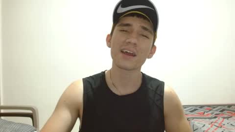thiago_deseo69 online show from May 6, 1:47 am