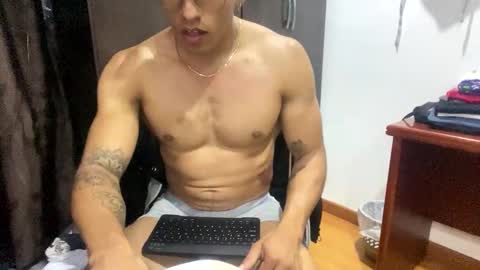 thiago_happy online show from September 28, 5:02 am