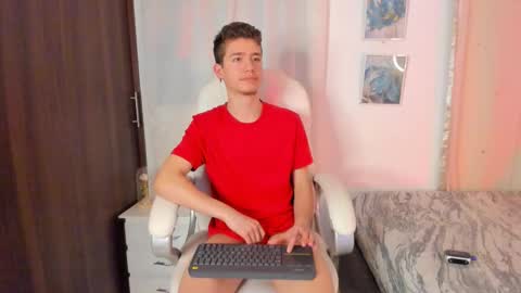 Manuel online show from October 12, 2:54 am