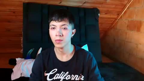 thiago_n_sam online show from October 16, 5:47 pm