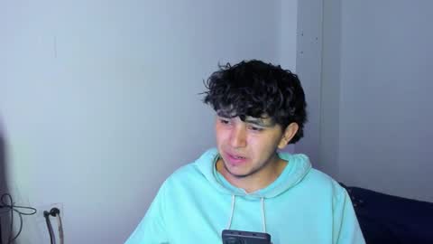 Snapshot of thiago_wc chatting on January 14, 6:41 am Thiago online show from January 14, 6:41 am