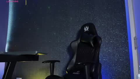 THIAGO MENESES online show from May 24, 8:36 pm