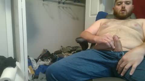 Snapshot of thicc_leak chatting on May 12, 1:30 pm thicc_leak online show from May 12, 1:30 pm