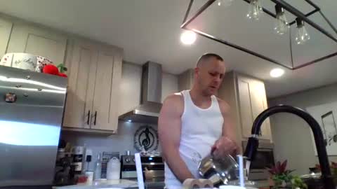 Snapshot of thick_dick11 chatting on April 21, 4:23 pm Val online show from April 21, 4:23 pm