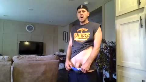Snapshot of thick_dick11 chatting on June 2, 4:09 pm Val online show from June 2, 4:09 pm