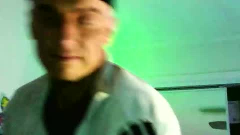 Snapshot of thickascole chatting on November 11, 5:51 am thickascole online show from November 11, 5:51 am